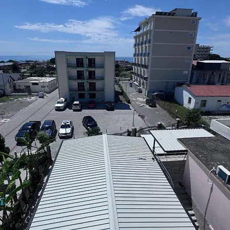 Fezal 4* Velipojë